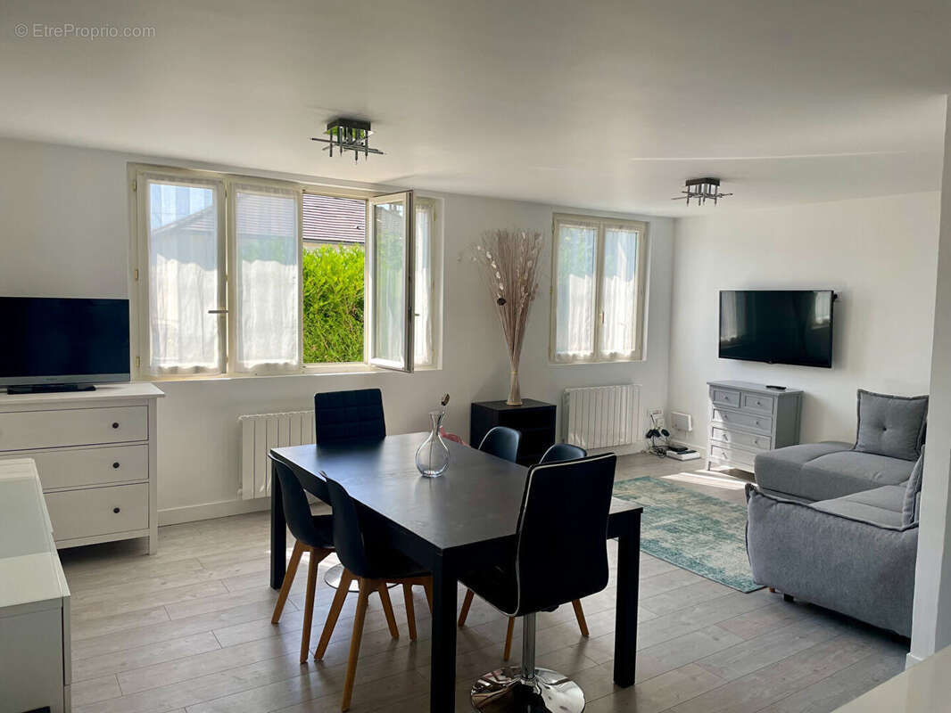 Maison  4 pièce(s) - photo 10