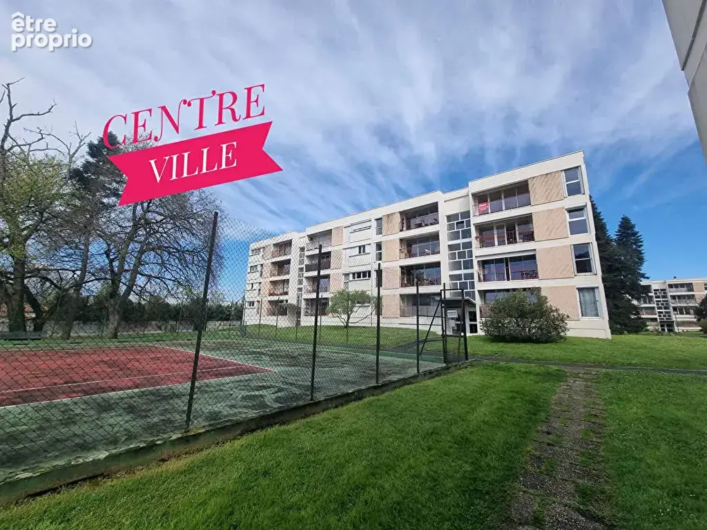 GRADIGNAN CENTRE - Appartement de type 3 avec balcon et place de parking - photo 6