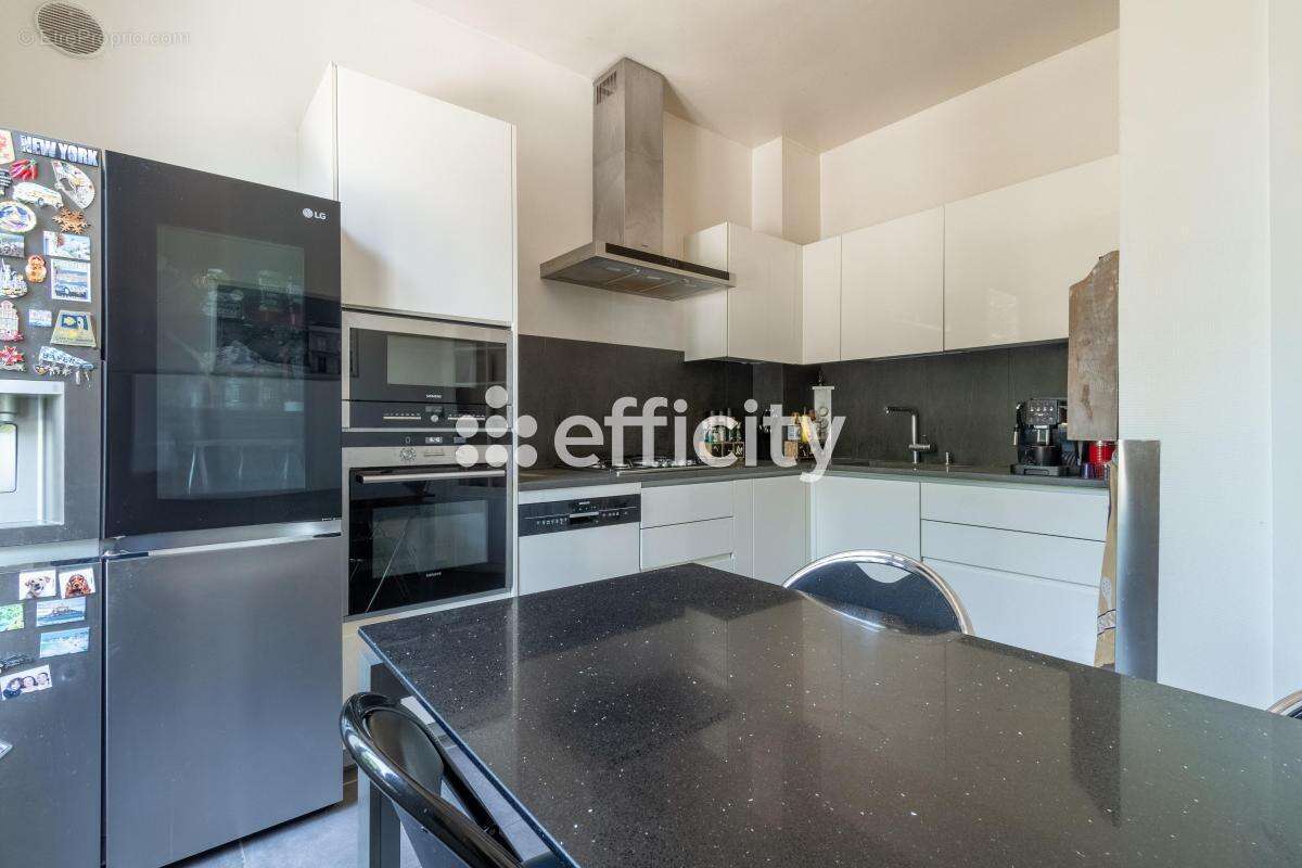 Maison à VILLENEUVE-LE-ROI