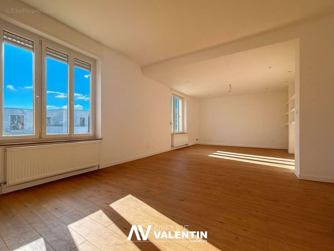 Maison à SCY-CHAZELLES