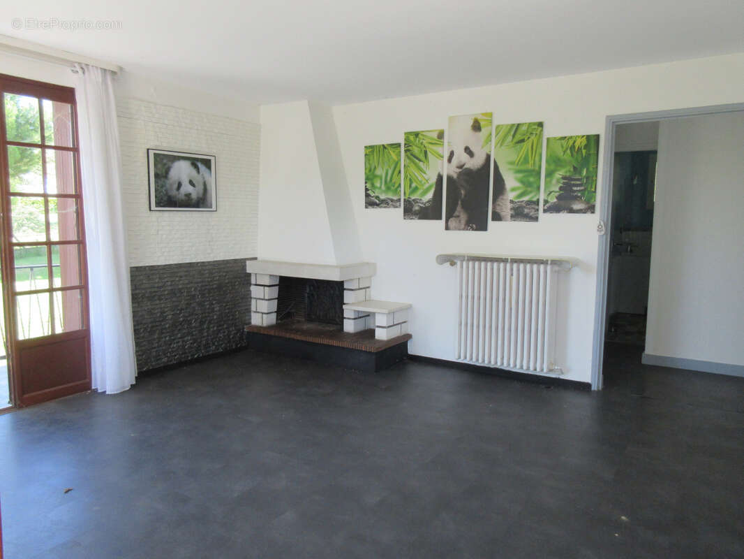 Maison à JOUY-SUR-MORIN