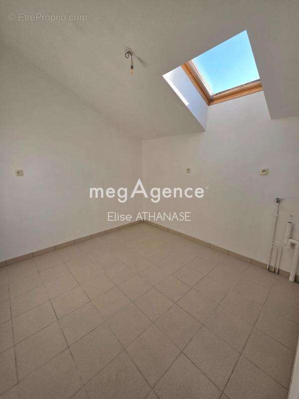 Maison en pierre de plain pied - photo 6