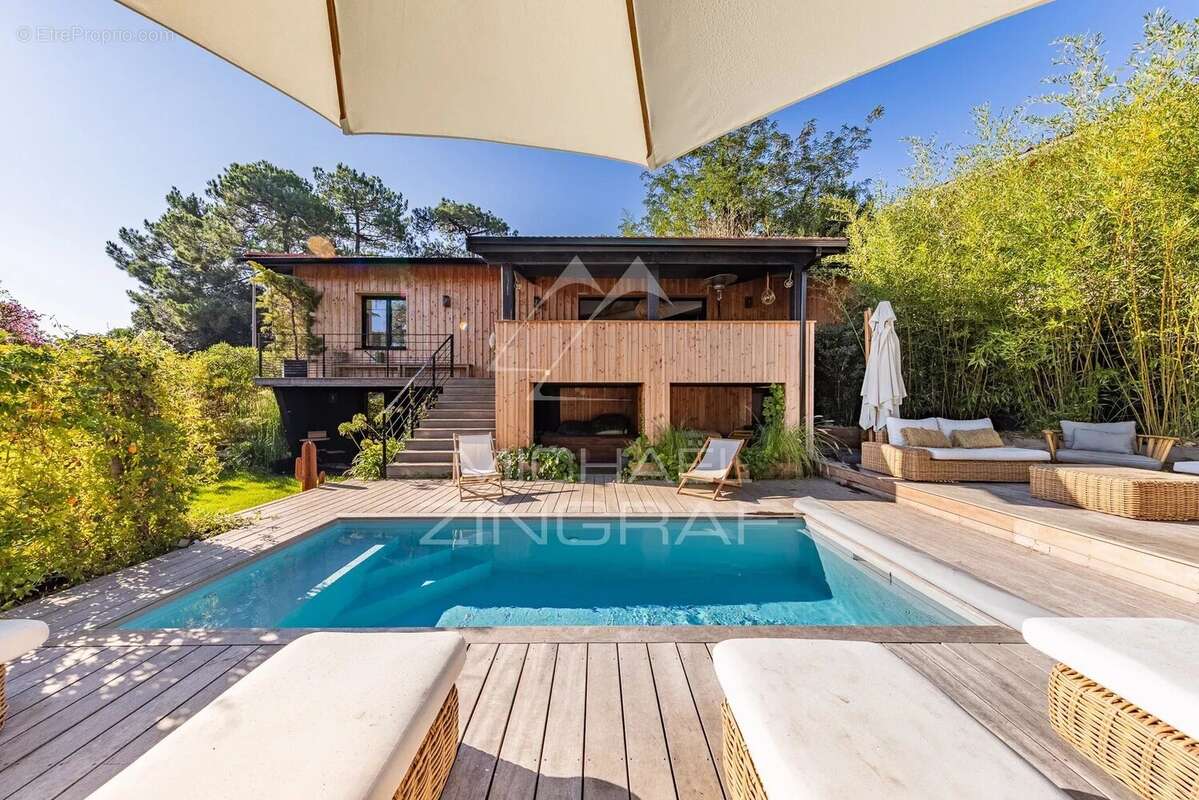 Maison à LE BOUSCAT