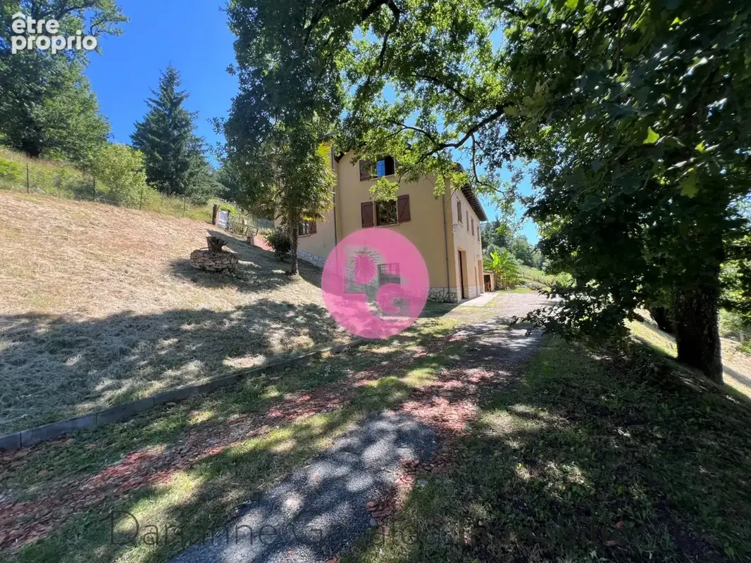 Maison 9 pièces 220 m² à vendre à Firmi (12300) - photo 2