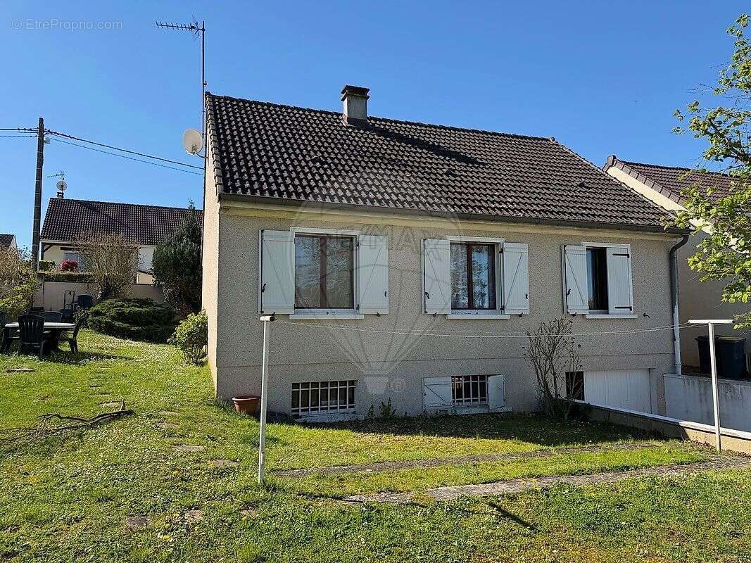 Maison à CANNES-ECLUSE