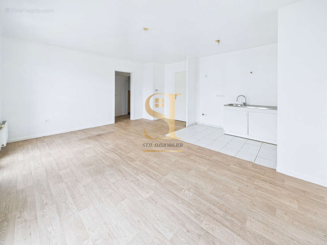 Appartement à SAINT-PIERRE-DU-PERRAY