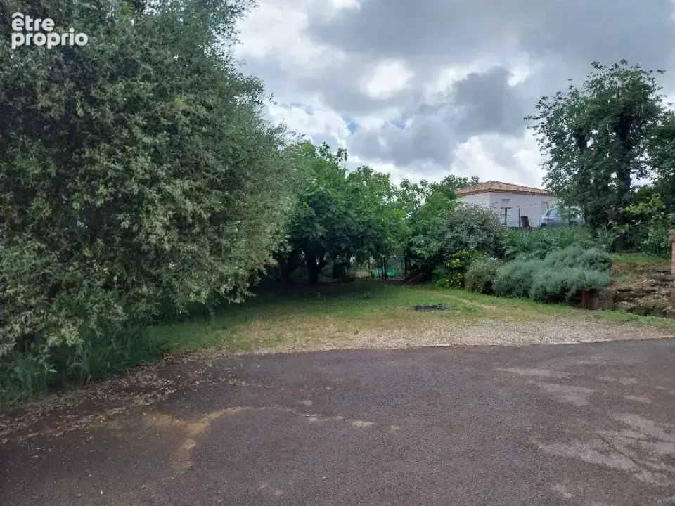 Terrain 443 m² à Roquebrune-Sur-Argens  - photo 2