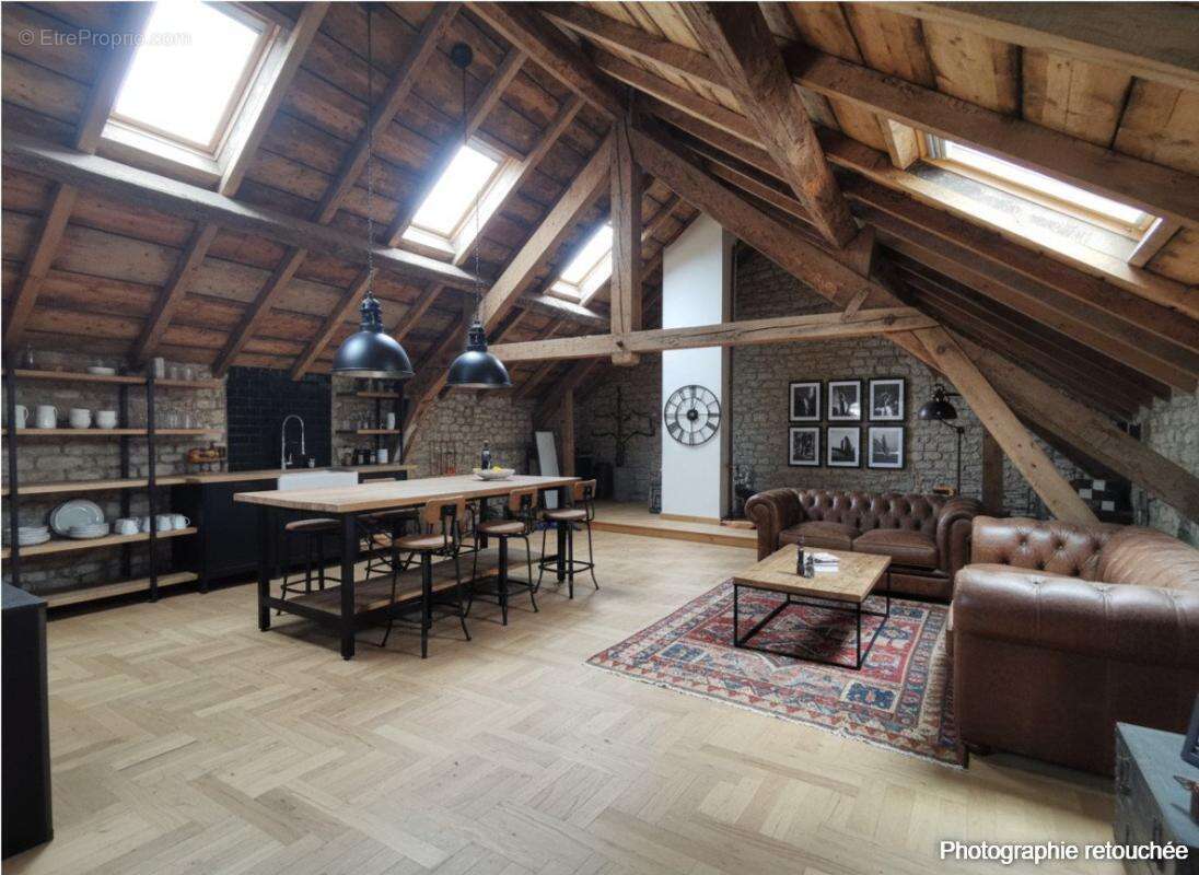 Maison à SEVERAC-LE-CHATEAU