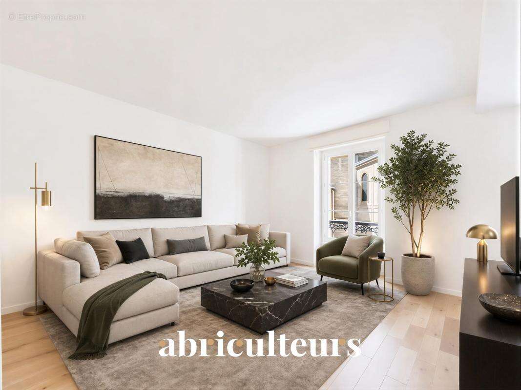 Appartement à PARIS-18E