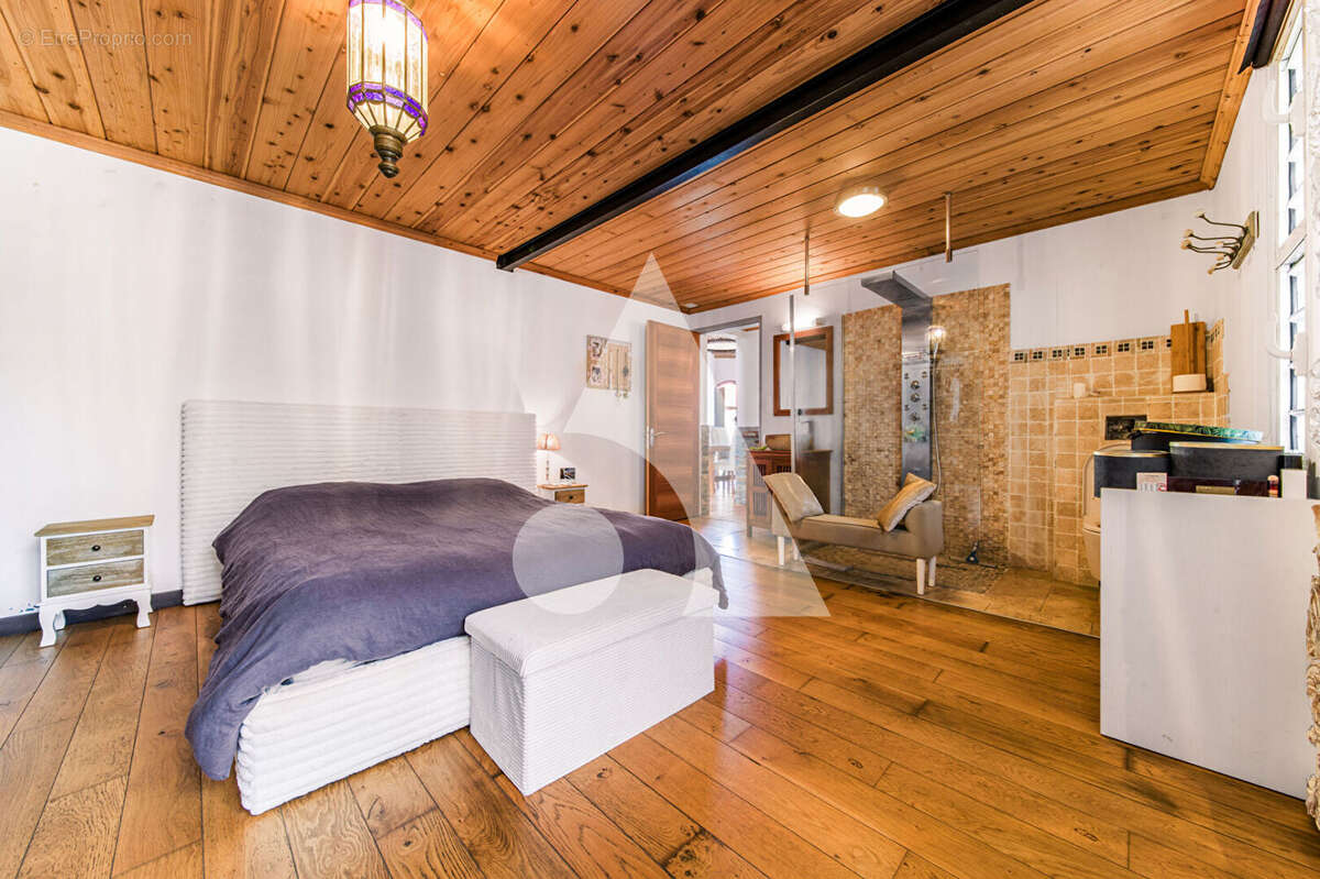 Villa de charme cachet créole et confort contemporain - photo 9