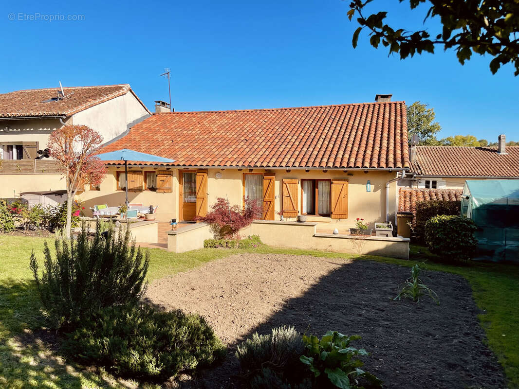 Maison à ANSAC-SUR-VIENNE