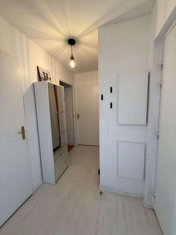 Appartement à ELANCOURT