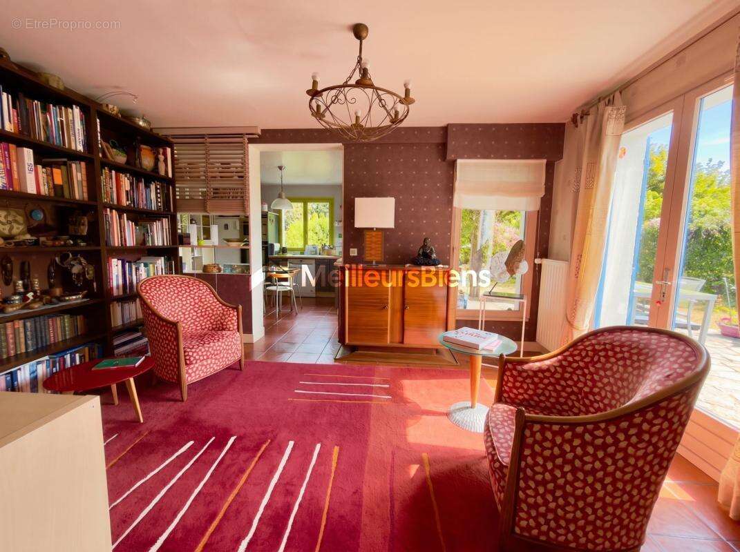 Maison d’architecte familiale – 7 pièces, 5 chambres – Terrain de 1 500 m² – Auffargis - photo 8