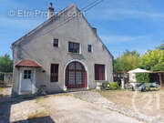 Maison à LUCY-SUR-YONNE