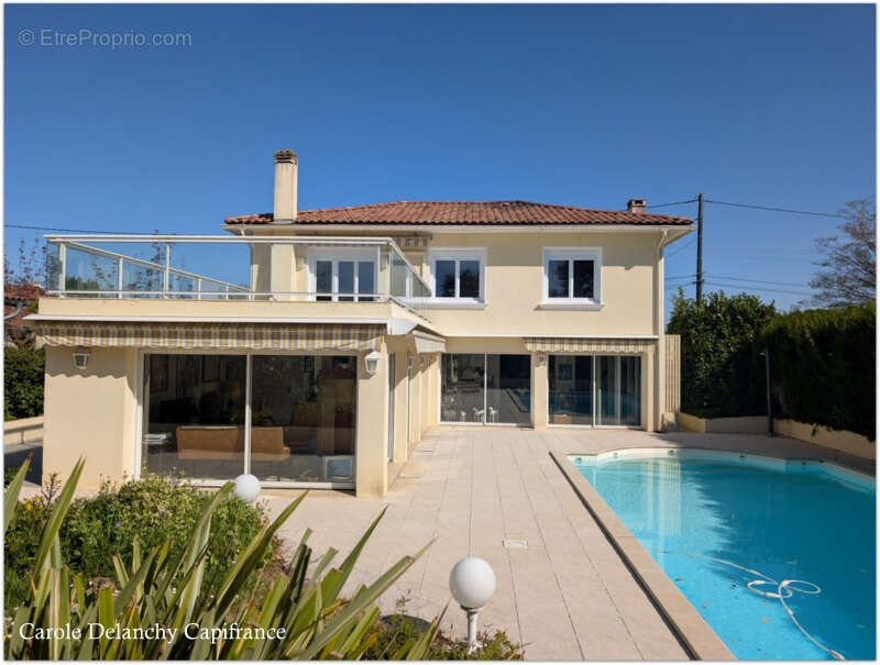 Maison à GARLIN