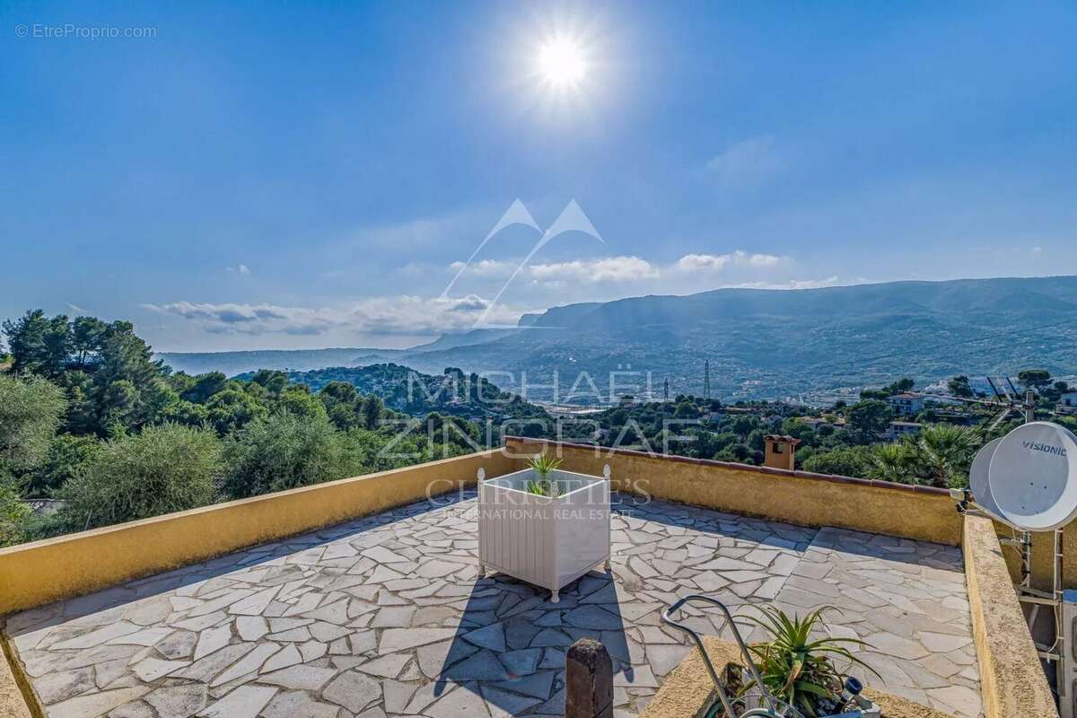Proche Nice - Colomars - Superbe propriété familiale - photo 5