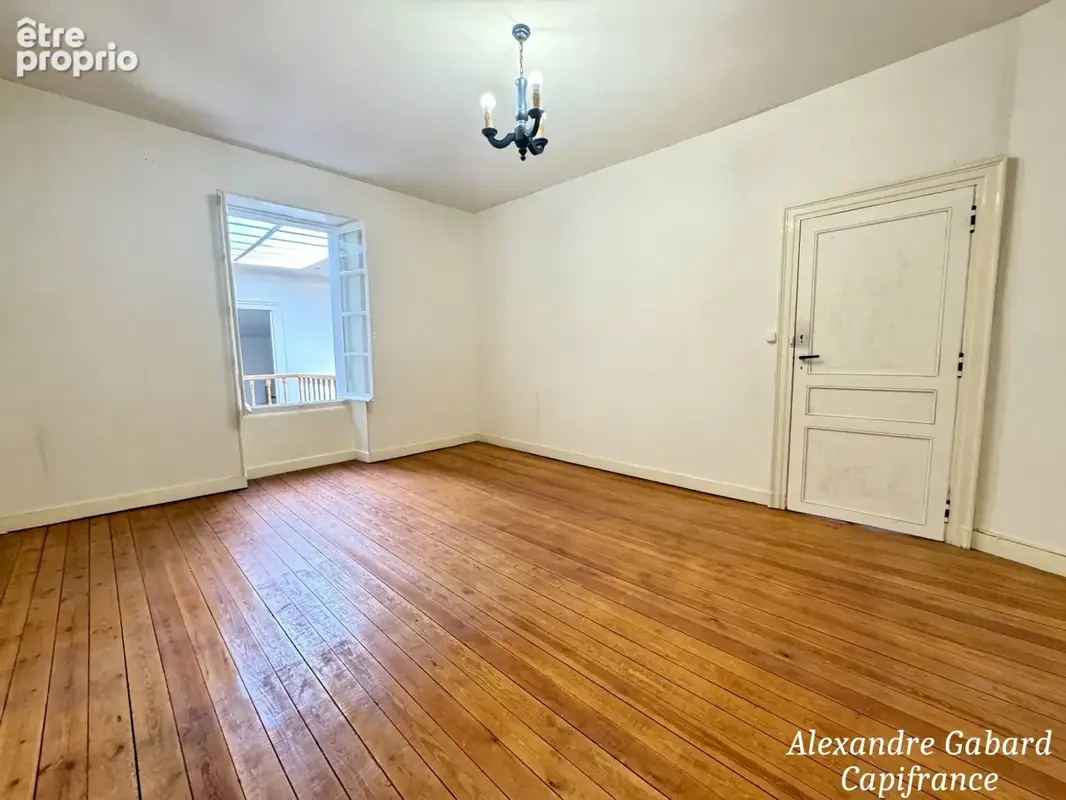 Maison en pierres - 3 chambres -  vaste jardin et grand garage - photo 13