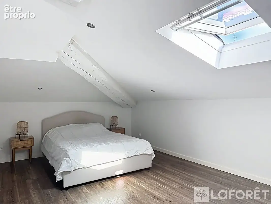 Appartement T2 de 47.27 m2 - Place Bertone - photo 3