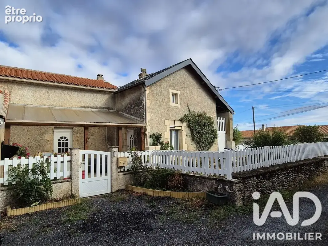 Photo 1 - Maison à THENEZAY