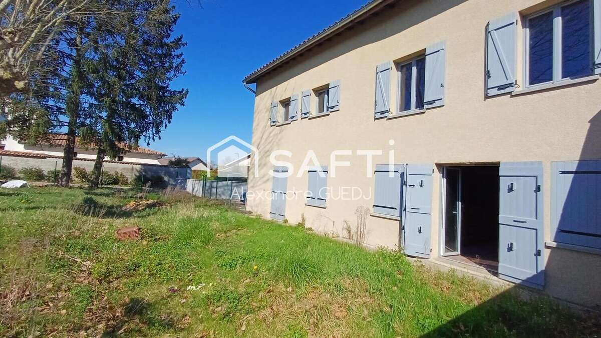 Photo 9 - Maison à TRAMOYES