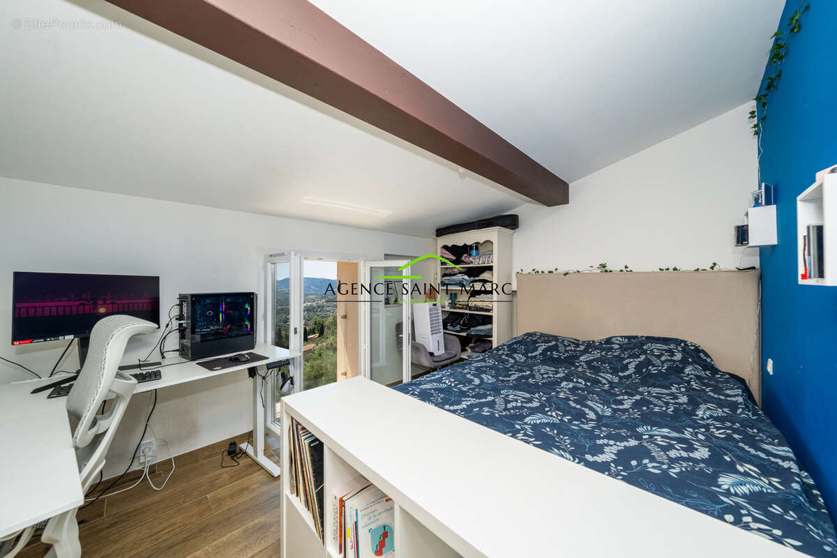 Exclusivité Spéracedès - Magnifique Duplex vue mer - photo 16