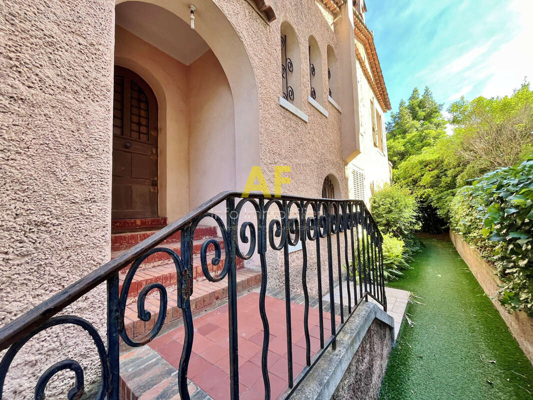 Maison à SAINT-RAPHAEL