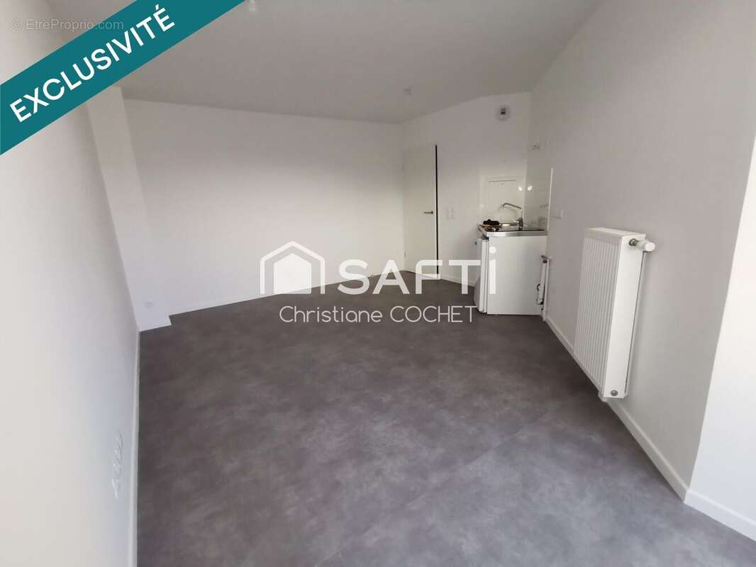 Photo 6 - Appartement à SAVIGNY-LE-TEMPLE