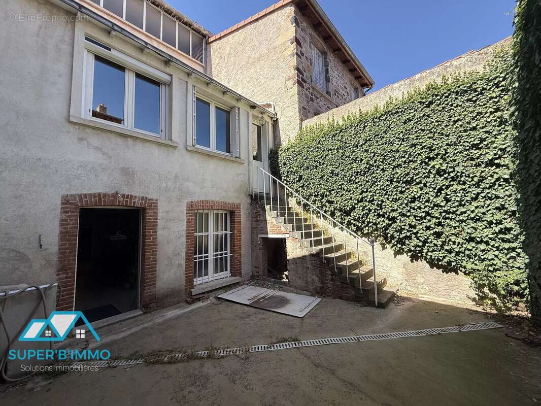 Maison à BRIOUDE