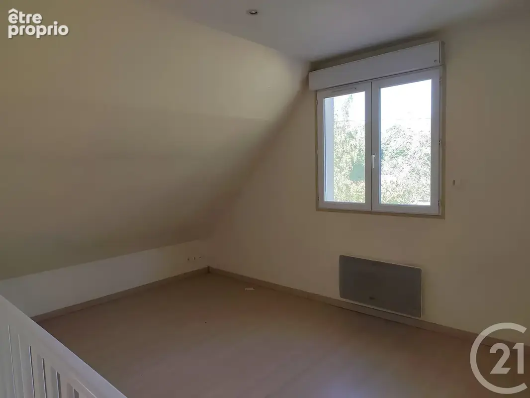 Maison 6 pièces 94 m² à vendre à Nassandres (27550) - photo 12