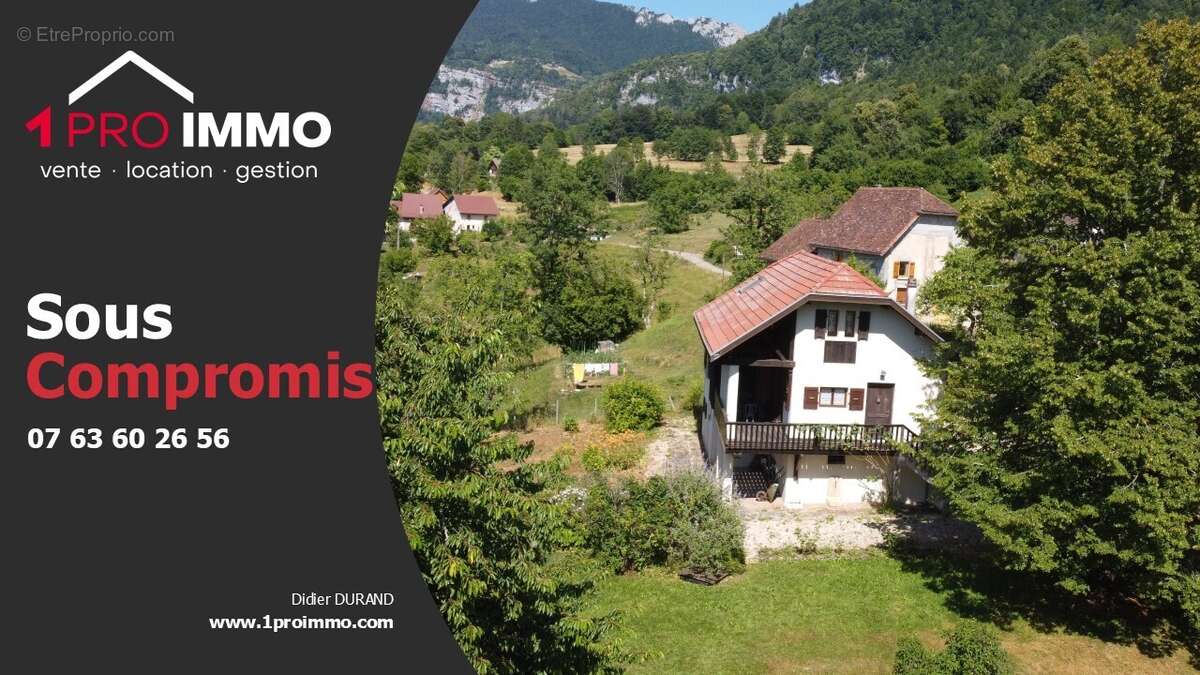 Maison à SAINT-CHRISTOPHE-SUR-GUIERS