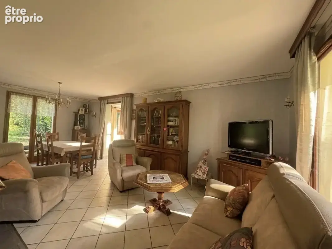 Maison 5 pièces 105m2 - photo 2