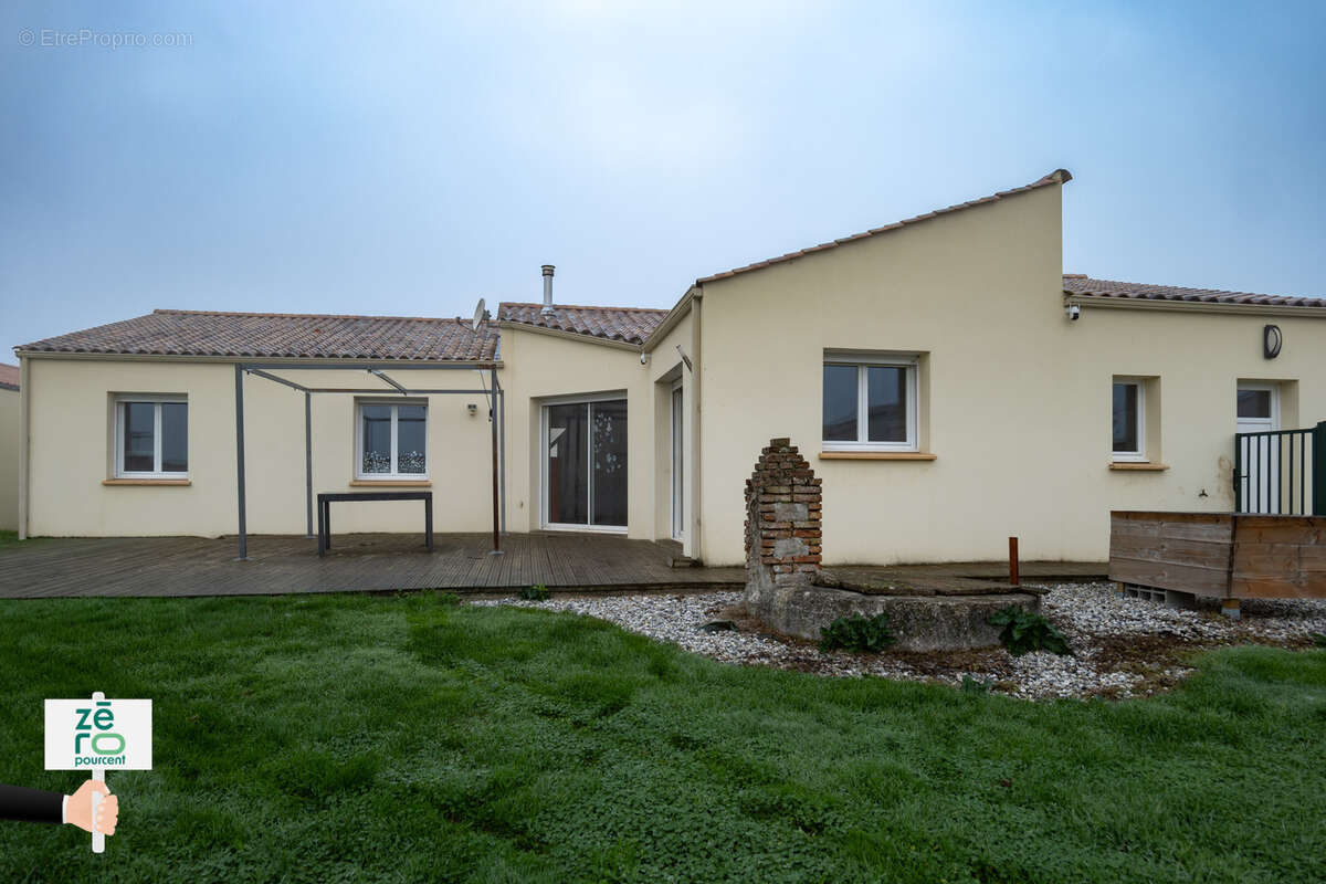 Maison à LE BERNARD