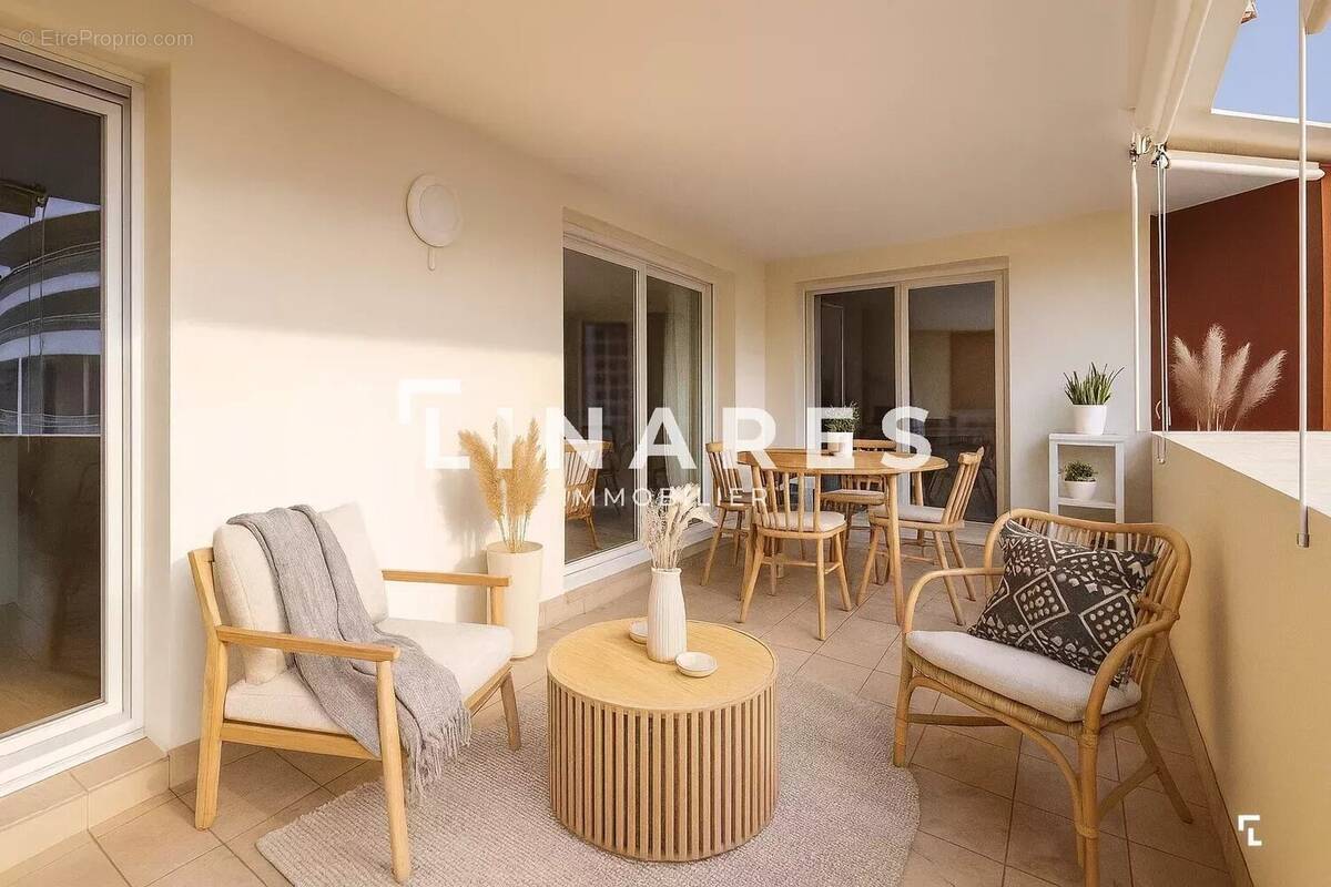 Appartement à MARSEILLE-8E