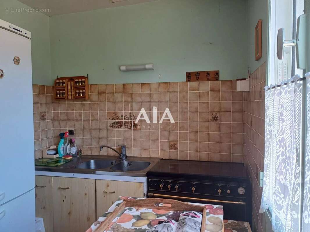 Maison à SAINT-PIERRE-D&#039;EXIDEUIL