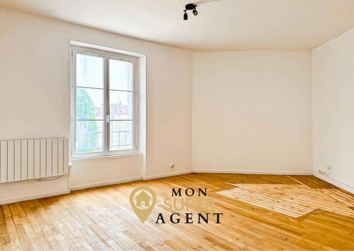 Appartement à MELUN
