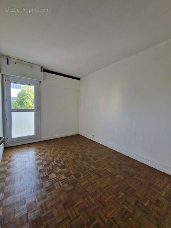 chambre - Appartement à REZE