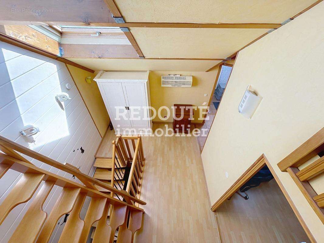 REIMS - À VENDRE - Avenue de LAON - Appartement duplex - photo 10