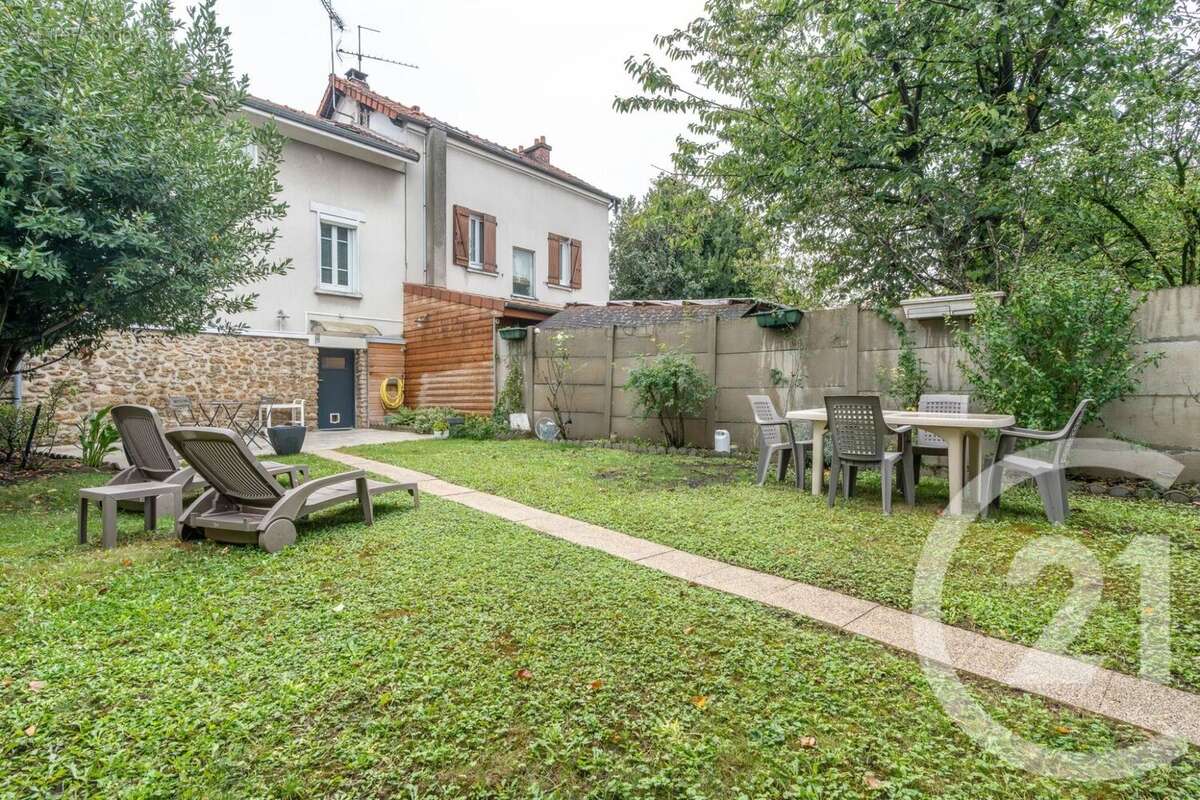 Maison à LAGNY-SUR-MARNE