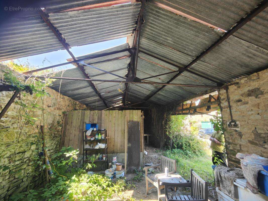 Maison en pierre avec dépendances sur 1 729 m2 de terrain - photo 13