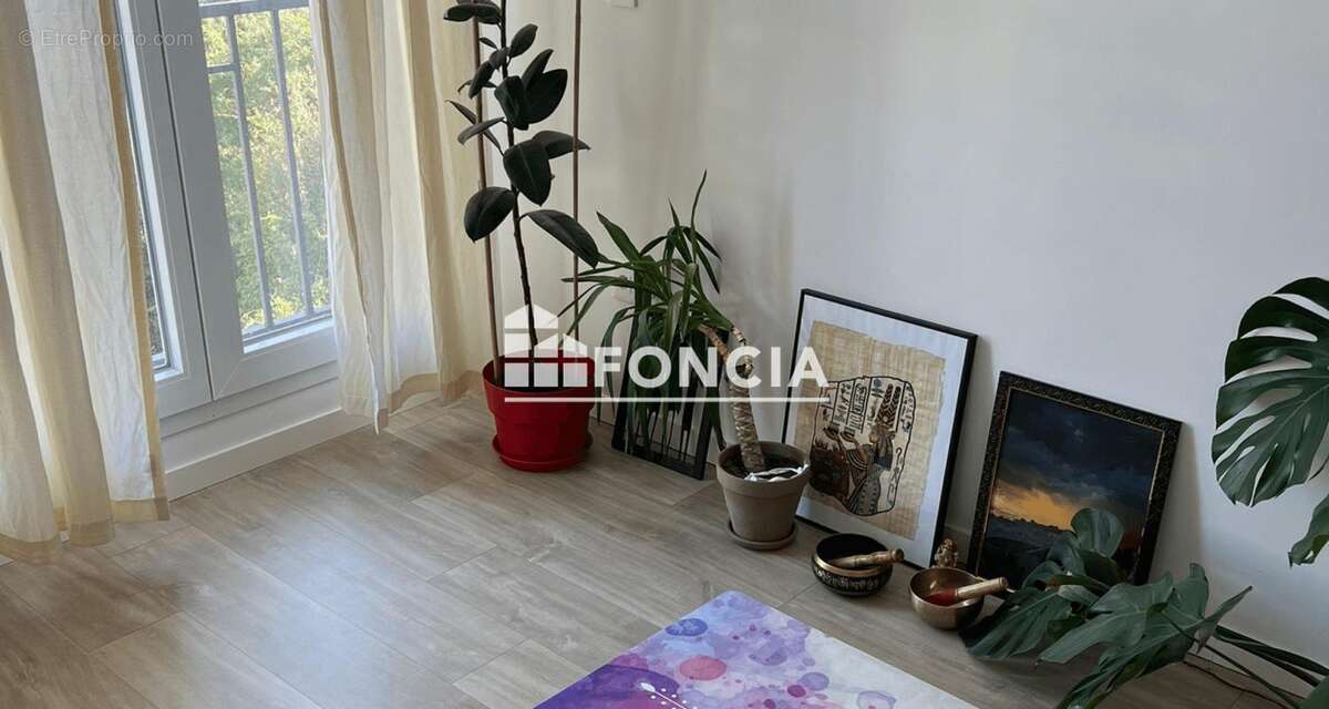 Appartement à ROSNY-SOUS-BOIS