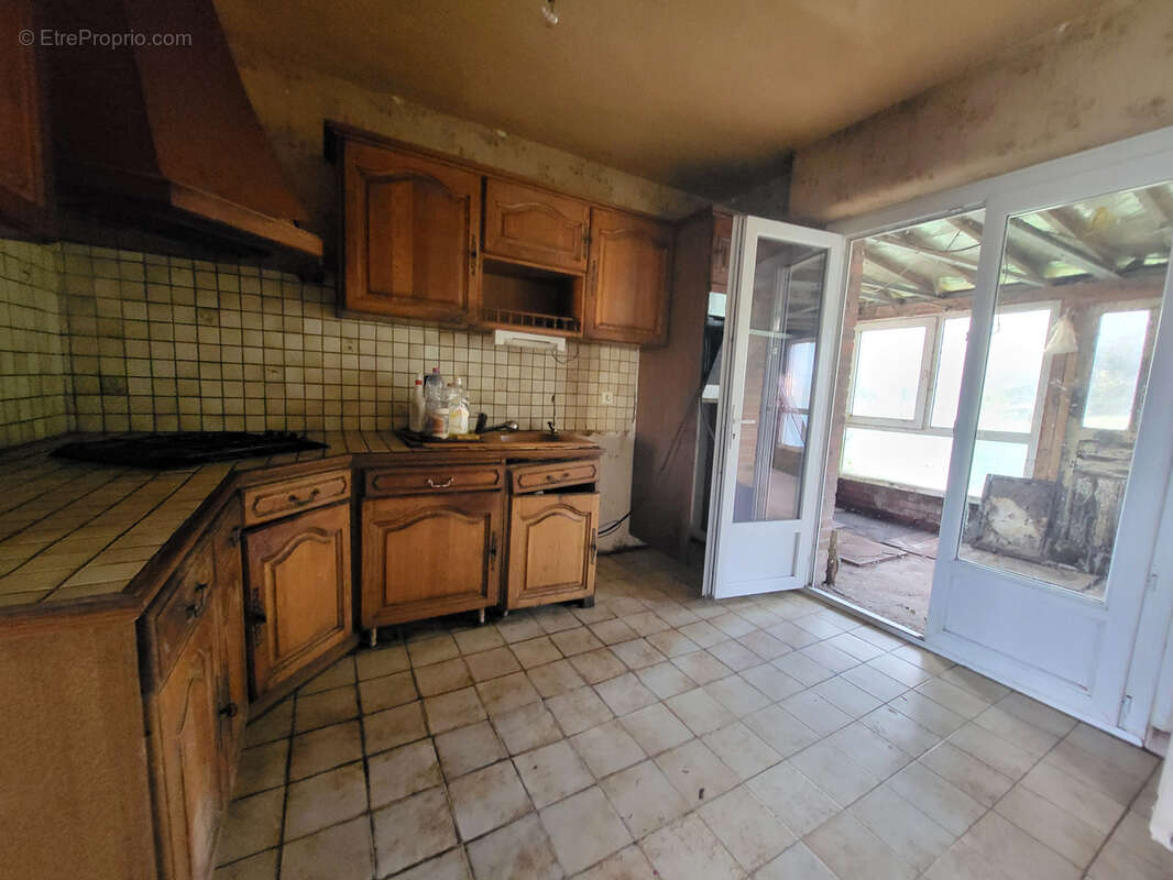 Maison à FOSSEMANANT