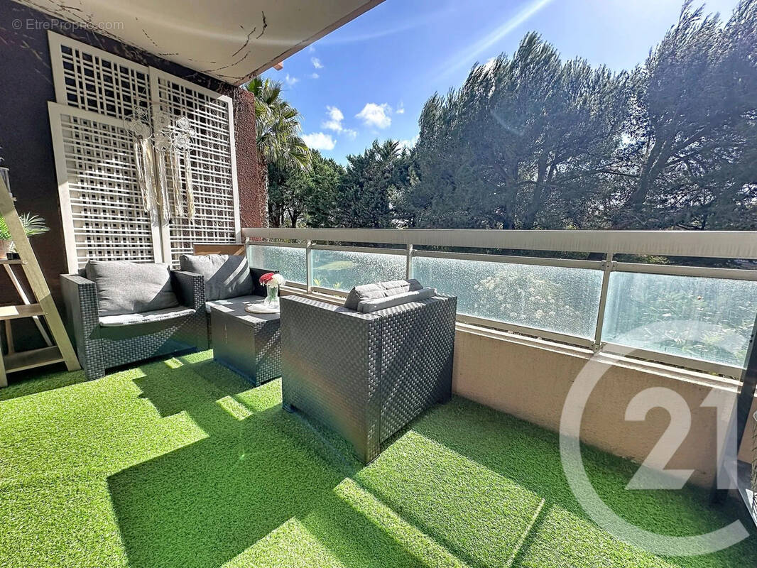 Appartement à LE CANNET