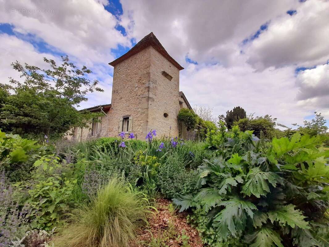 Maison à CASTILLONNES