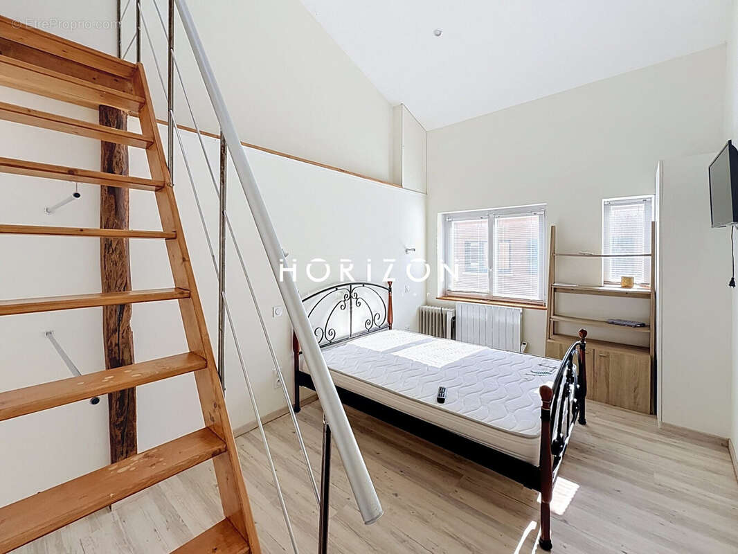 Appartement à THOISSEY
