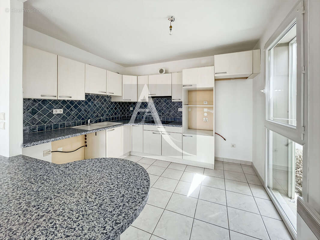 Appartement avec terrasse et ascenseur - Villeneuve-sur-Lot - 3 pièces - 80 m2 - photo 5