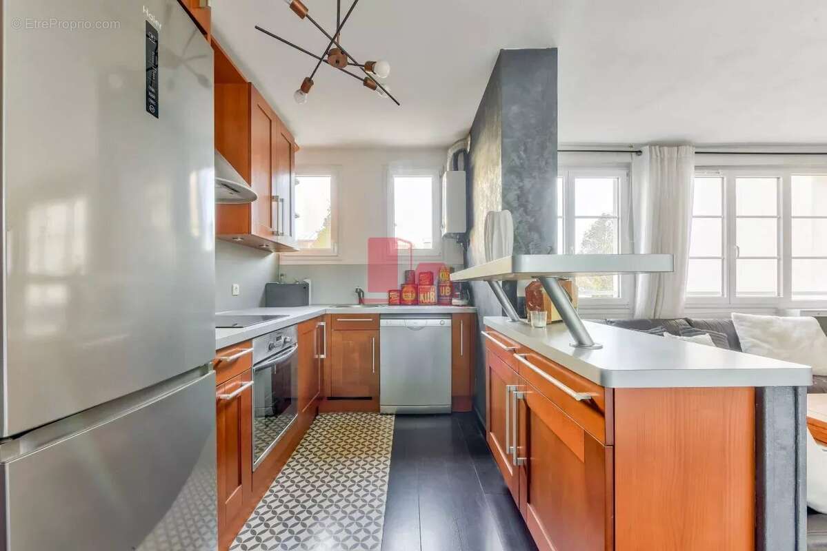 Appartement à ISSY-LES-MOULINEAUX