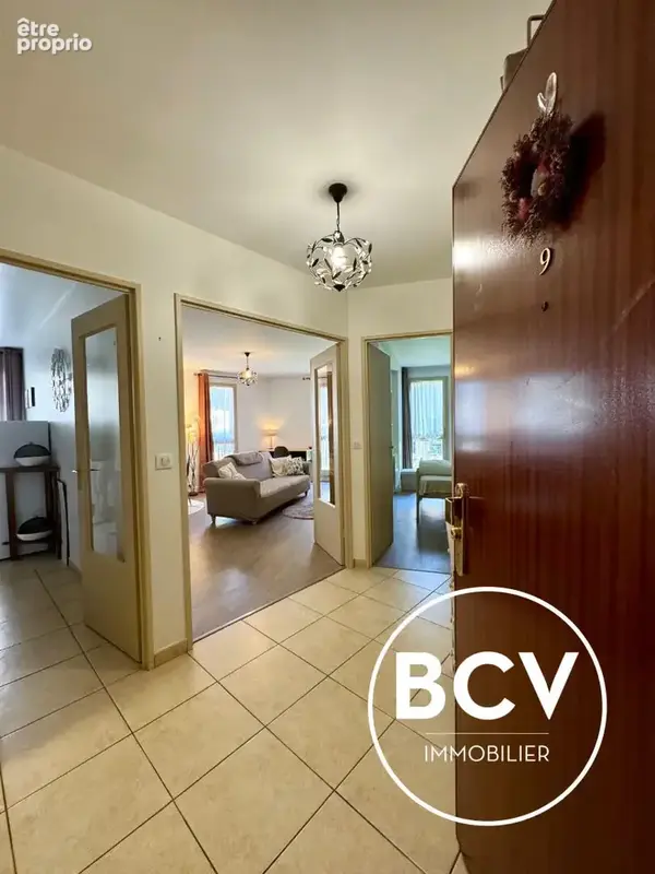 CHARTRES - Appartement loué meublé avec terrasse et parking - photo 8