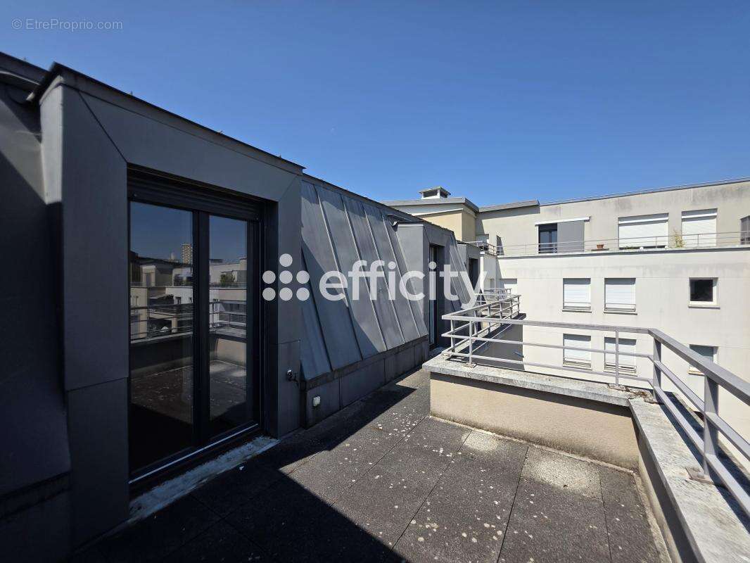 Appartement à CHATILLON