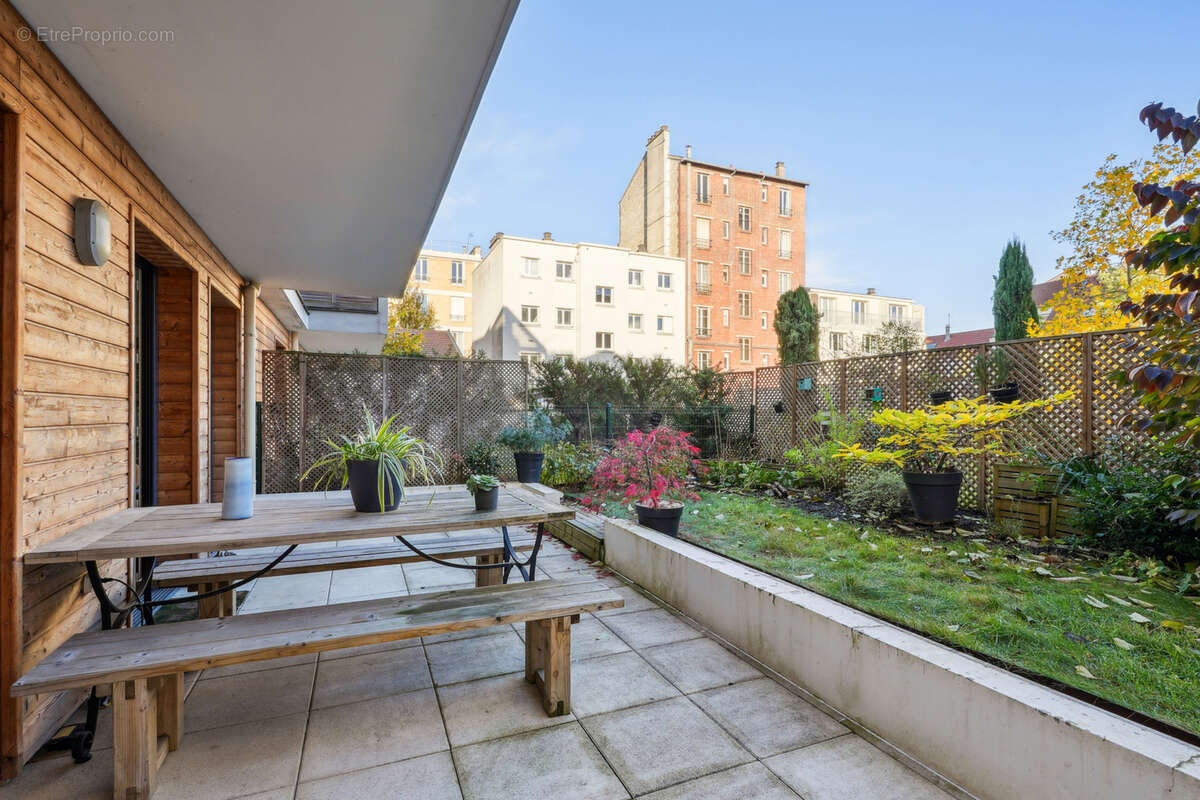 Appartement à MONTROUGE