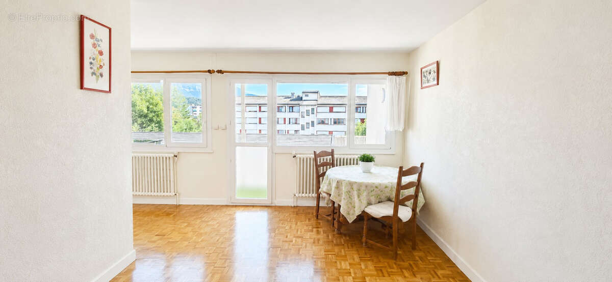 Appartement à vendre 3 pièces AIX LES BAINS (73) - photo 2